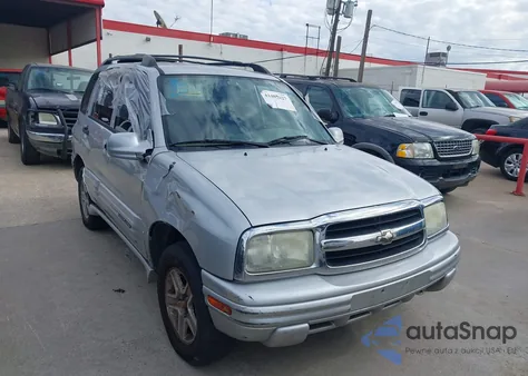 2002 Chevrolet Tracker Hard Top Lt z USA, uszkodzony, nr VIN 2CNBJ634126938635